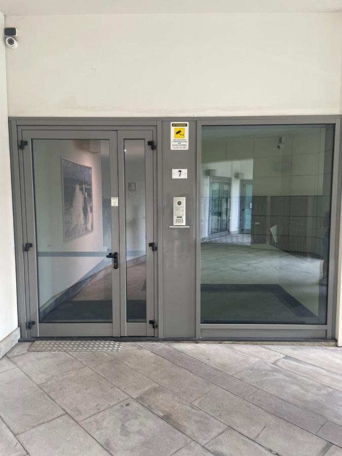 Grande Monolocale Con Parcheggio Interrato Incluso Apartman Genova Kültér fotó