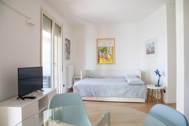 Grande Monolocale Con Parcheggio Interrato Incluso Apartman Genova Kültér fotó
